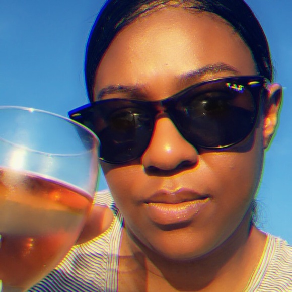 queneishawright